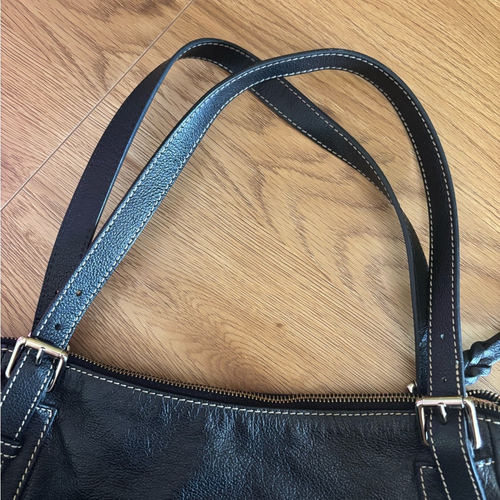 Dooney & Bourke Saffiano Shoulder Bag - Picture 4 of 7